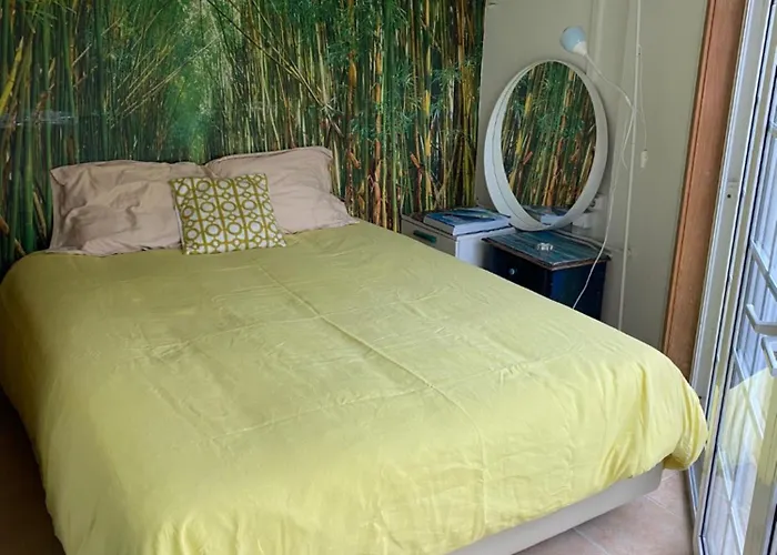 Amazigh & Dorm With Share Kitchen 호스텔 카스카이스