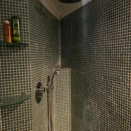 Amazigh & Dorm With Share Kitchen Vandrarhem *