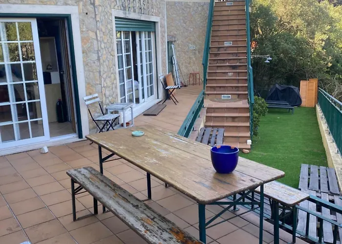 Amazigh & Dorm With Share Kitchen * Cascais