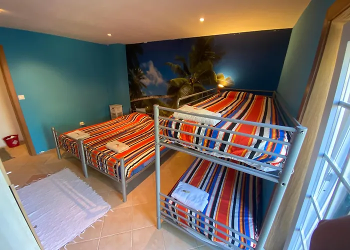 Vandrerhjem Amazigh & Dorm With Share Kitchen Cascais